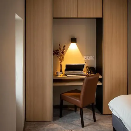 Hotel - Restaurant Les 3 Piliers 3*