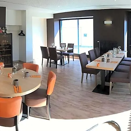 - Restaurant Les 3 Piliers فندق 3*