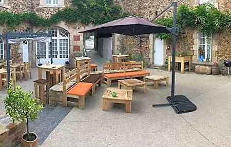 - Restaurant Les 3 Piliers فندق 3*