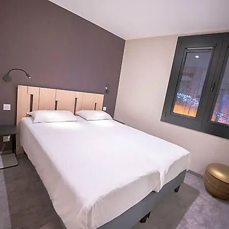 فندق - Restaurant Les 3 Piliers 3*