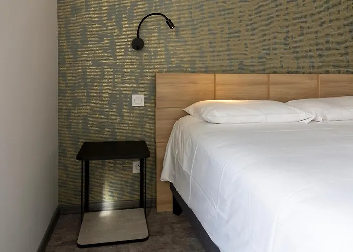 - Restaurant Les 3 Piliers