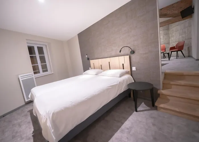 Hotel - Restaurant Les 3 Piliers Le Boupère